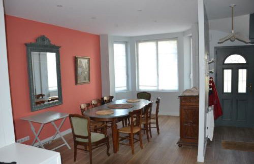 KERJACNINE, à 300 m du port, maison 7 couchages avec grand jardin - Foto 7