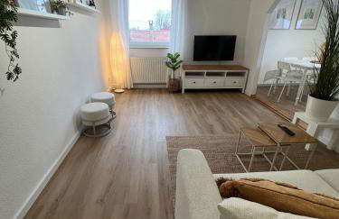 MEGHA Living - 2 Zimmer Appartments mit Küche - Zentral - Foto 51