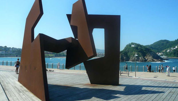 Construcción vacía, obra de Jorge Oteiza