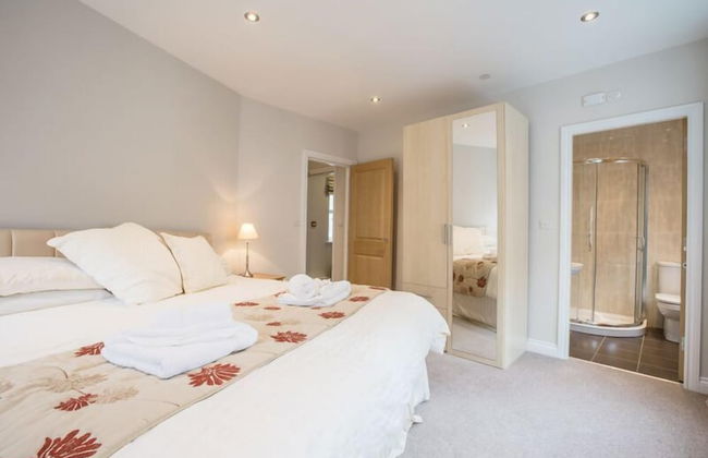 Waterfront Apartments - Foto 3