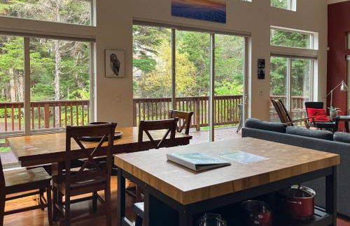 Hanging Glacier Chalet - Photo 27