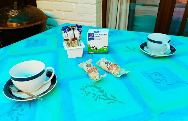 Boathouse Bed and Biscuit - Cabin - Photo 7