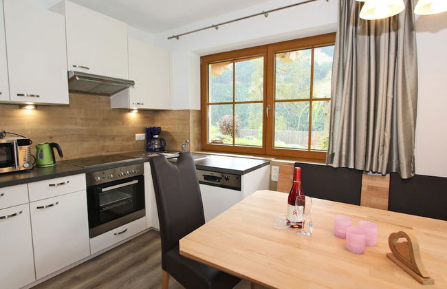 Apartment at the City Center in Brandberg - Photo 7