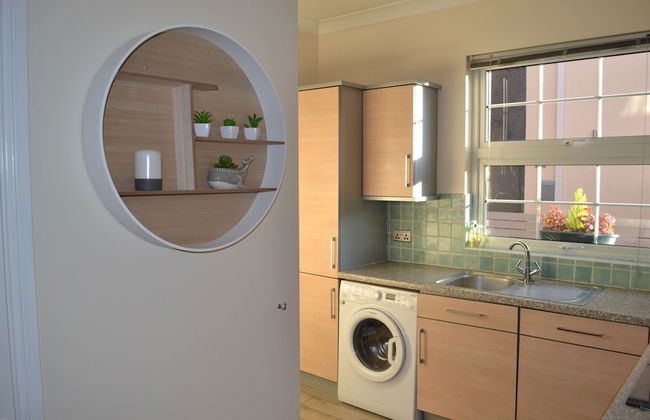 Frinton Escapes - The Cottage - Photo 17