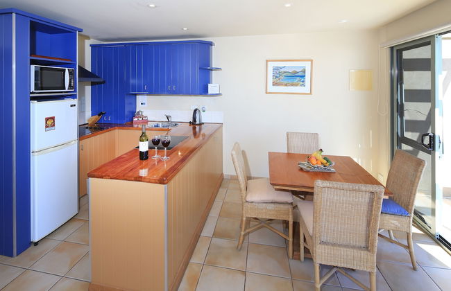 Onetangi Beach Apartments - Photo 22