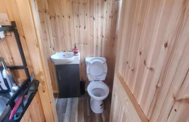 Blair snug hut - Photo 14