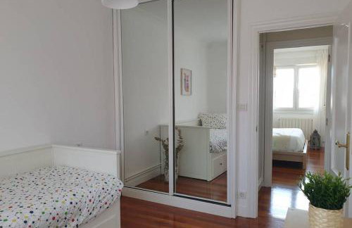 SUPERBRIGHT APARTMENT close to BEACHES & METRO - Foto 6