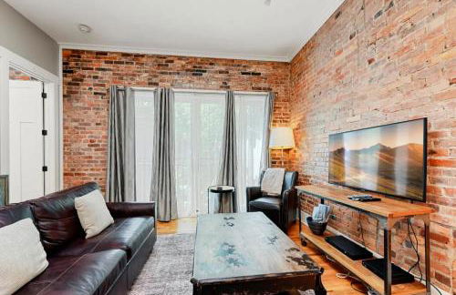 Unit 201 - The Lofts at Church St - Foto 1