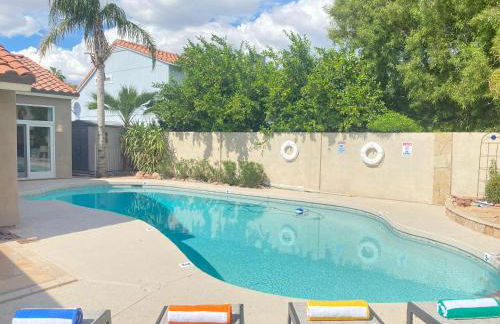 Heated Pool - Spacious, Cheerful Home 5br/3bath - Foto 23