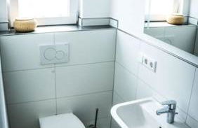 Schönes Haus mit großem Garten - Foto 3