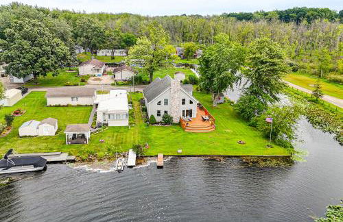 Garage Game Room, Bar Coldwater Lake House! - Foto 2