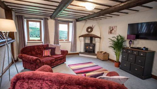 Low Barn, Castle Carrock a luxury, chacterful cottage with 2 dogs welcome and wood burning stove - Foto 2