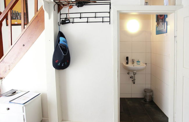 Charming Holiday Home in Thuringen Near the Lake - Photo 2