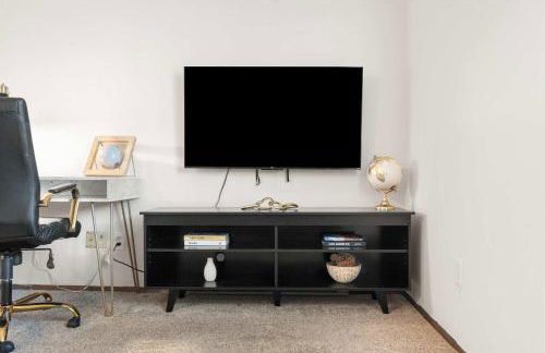 Close to Campus & Hospital with Free Parking - Fast Wifi - Foto 11