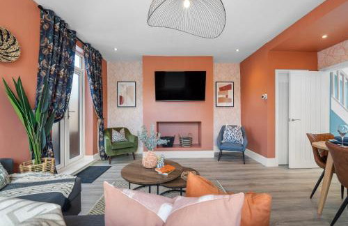 4-Bedroom Stunning Luxe, Spacious & Stylish Design House Bolton, Sleeps 11, with Parking Central Bolton, Links to Manchester, Pet-Friendly, Best For Groups! WORK CONTRACTORS SPECIAL OFFER! - by Blue Puffin Stays - Foto 10