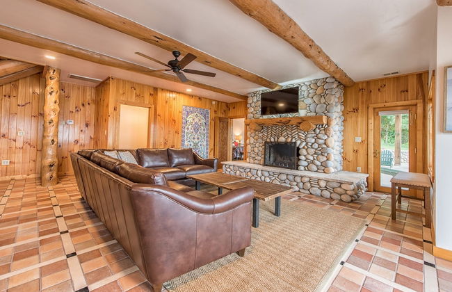 Azalea Retreat- The Lodge by Avantstay Best View - Foto 36