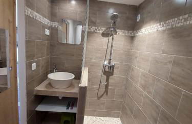 Appartement de charme au calme avec piscine, au pied du Colorado provençal, cœur du Luberon - Foto 57