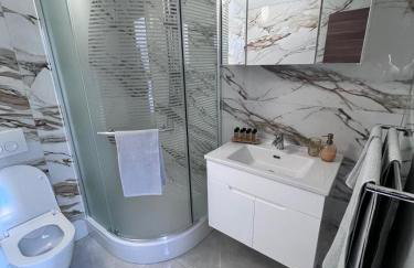 SeaScape Deluxe Residence - Photo 21