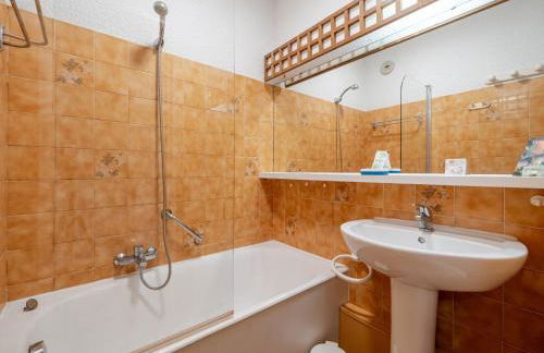 Appartement jusqu'à 8 pers., séjour spacieux avec Wi-Fi, vue mer - FR-1-827-6 - Foto 5