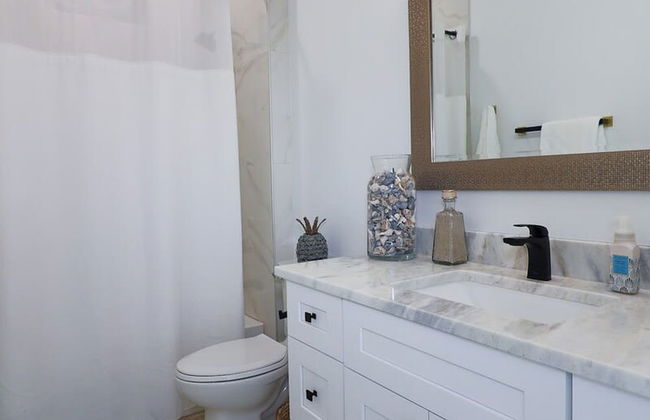 Unforgettable Vacation Getaway in Treasure Island - Foto 38