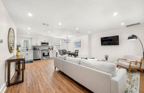 Beautifully Modern Newly-Renovated Cottage in Norcross - Foto 23