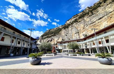 Garda Lake Aloha Apartments - Photo 23