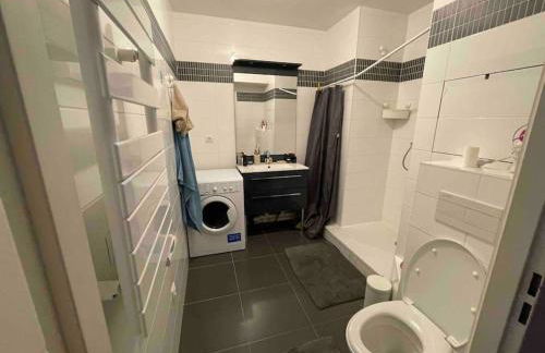 Studio Design & Cosy avec Parking - Foto 16