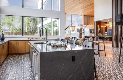 Landing Chic Studio Gym Pool - Foto 21