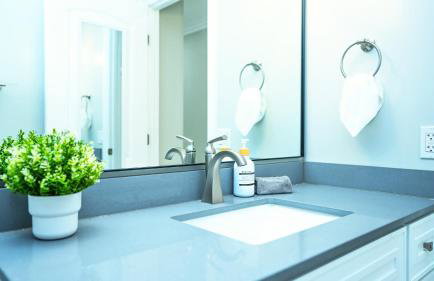 Modern Spacious 5BR Retreat -Games & Large Yard - Foto 34