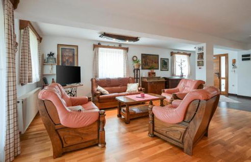 3 Bedroom Beautiful Home In Novi Marof - Foto 17