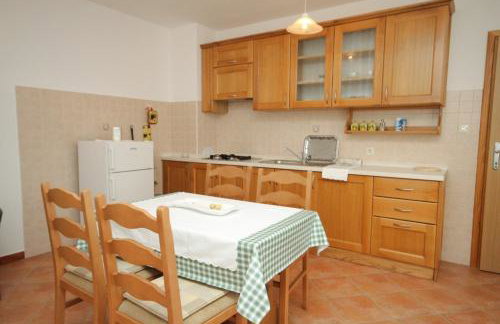 Apartments with a parking space Heraki, Central Istria - Sredisnja Istra - 7167 - Foto 16