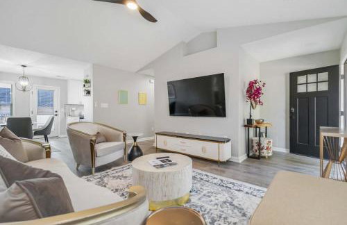 Curated 3BR, Minutes to Toyota, KY Horse Park, The Ark & Lexington - Foto 1