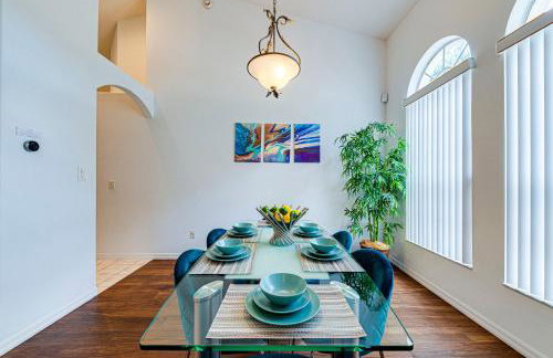 514 - Make Yourself at Home on our Private Pool Deck with Spa - Photo 16