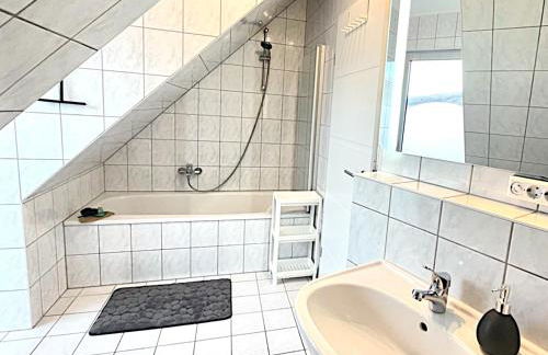 Femo SCHICK und EDEL kpl Wohungen 2 Bäder eigener Eingang - Foto 24