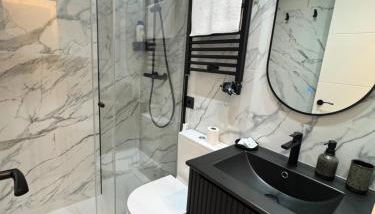 Apartamento AEROPUERTO12 - Foto 4, towels, Shower