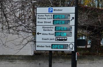 Queen Annes court luxury apartment on high street - Photo 11