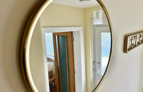 Pembroke Dock Hidden Gem - Pass the Keys - Photo 21