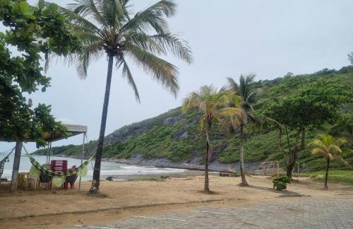 Apartamento Frente para o Mar - Varandão com Blindex - Vista para o Mar - 1 Suite e mais 2 Quartos-Ar Condicionado - 2 Vagas - BEIRA MAR - 70 metros da Praia ,TVS SMART GERAL -WI-FI -DISNEY PLUS- PORT 24 HORAS-KIT PRAIA-ROUPA DE CAMA 2 XCASAIS - Foto 75