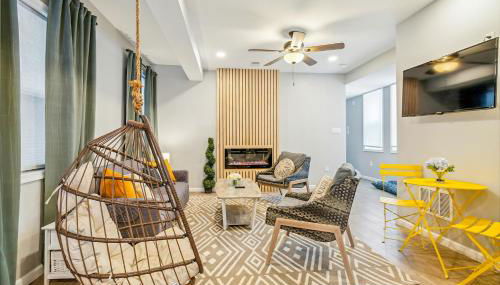 Shops, Dave and Busters and Convention Center across street! U1 - Foto 1