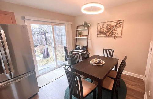 Entire Home in North Potomac - Foto 18