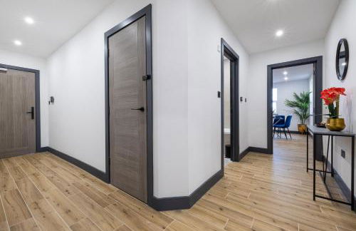 Majestic House - 2 BR - Borehamwood Station - Foto 10