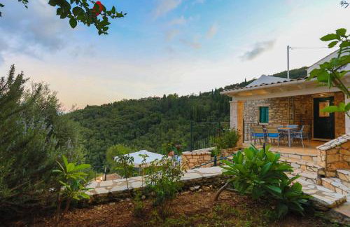 Villa Regina: Above Agni, superb views and pool - Photo 37