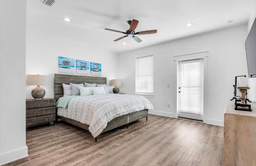 Latitude! New 8 Bedrooms! Beach! - Foto 36