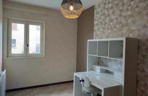 Chez Tata Malou - Maison avec jardin, cour fermée, proche toutes commodités - Foto 23