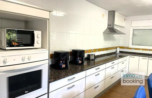 Villa Mediterrania, con piscina y barbacoa - Foto 23