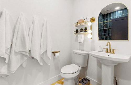 10 Min 2 Downtown, Heated Pool, Hot Tub, Putt Putt - Foto 30