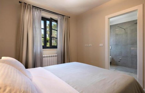 5 Bedroom Nice Home In Manjadvorci - Foto 45