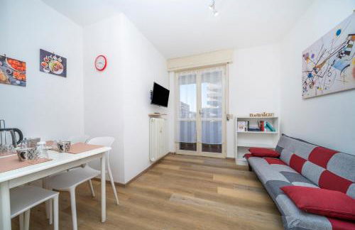 GuestHost - Zia Dina APT - with Balcony - Foto 1