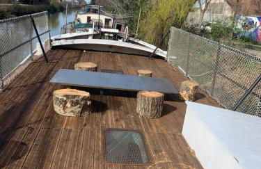 chambres dans peniche un air de vacances - Photo 9