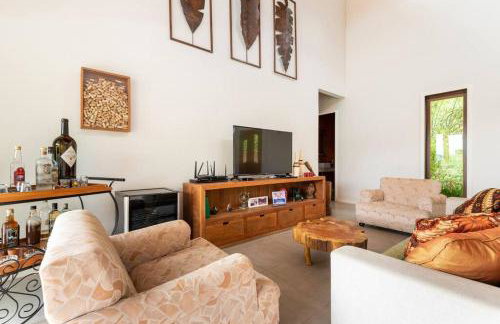 Paraiso em Secretario com Wi-Fi e campo futebol - Foto 25